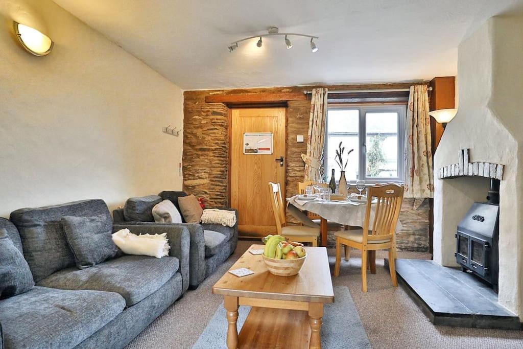 Guest Homes - Hayloft Cottage Combe Martin Buitenkant foto